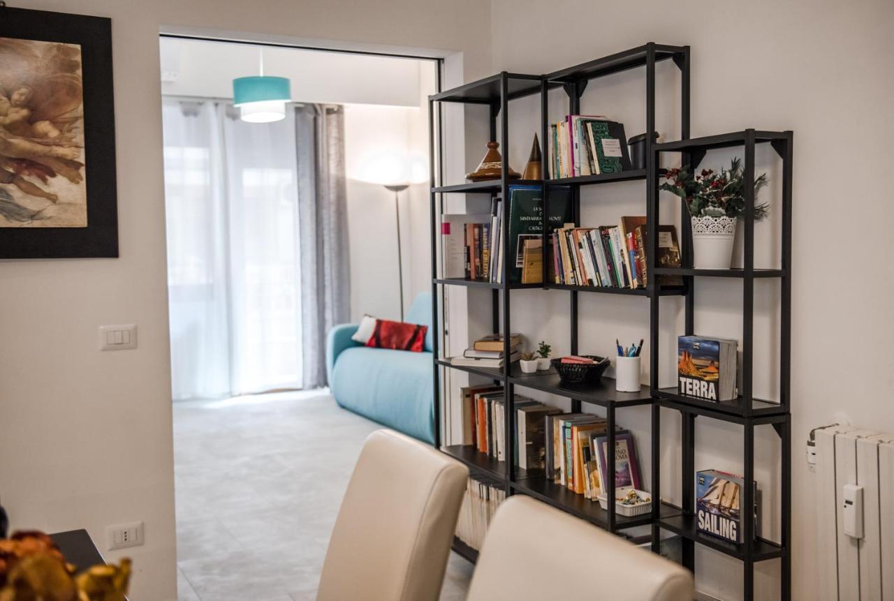 Casa 3 Santi, Your Contemporary Home In Rom Exterior foto