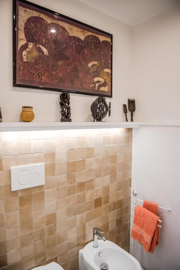 Casa 3 Santi, Your Contemporary Home In Rom Exterior foto